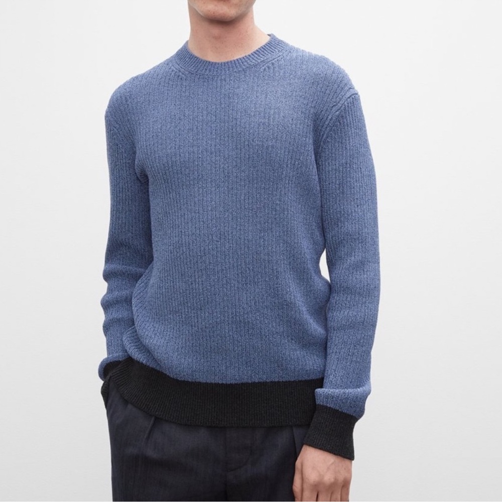 Club Monaco Men's Italian Yarn Blue Crewneck Sweater